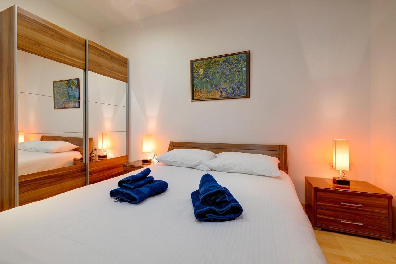 Апартаменты Unbeatable Location Valletta And Harbour Views Слима Экстерьер фото