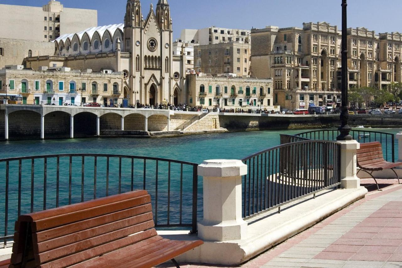 Апартаменты Unbeatable Location Valletta And Harbour Views Слима Экстерьер фото