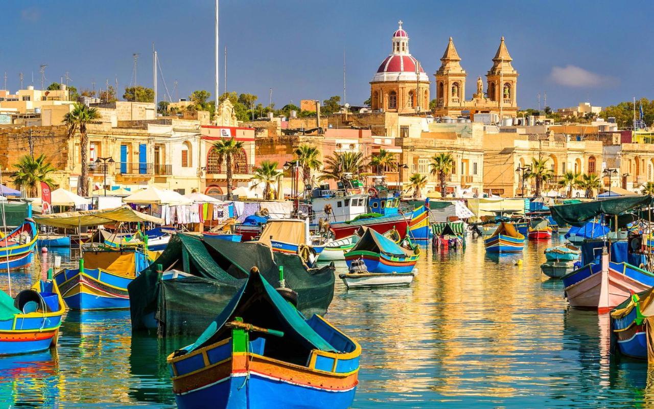 Апартаменты Unbeatable Location Valletta And Harbour Views Слима Экстерьер фото