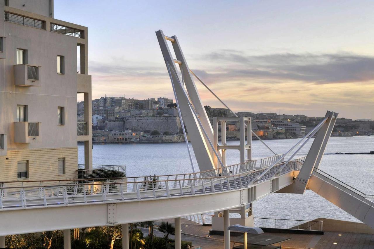 Апартаменты Unbeatable Location Valletta And Harbour Views Слима Экстерьер фото