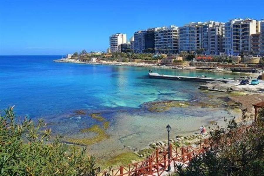 Апартаменты Unbeatable Location Valletta And Harbour Views Слима Экстерьер фото
